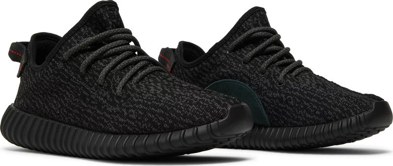 Yeezy 350 Pirate Black SZ 6.5M/8W