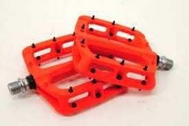HT Components, PA03A, Nano P, Platform Pedals, Body: Nylon, Spindle: Cr-Mo, 9/16&#39;&#39;, Red, Pair