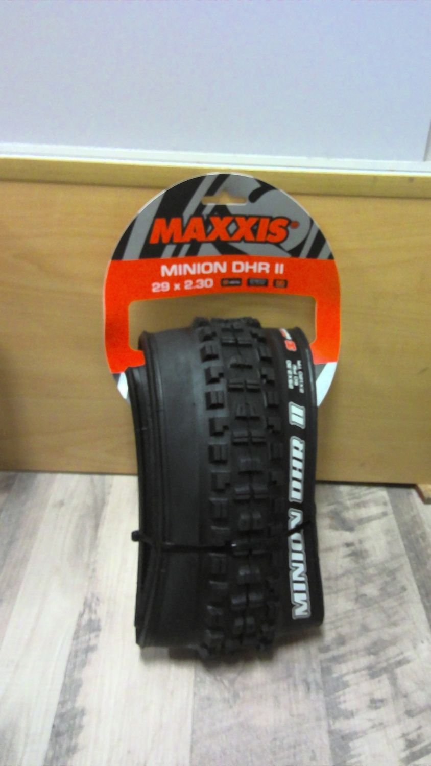 Maxxis, Minion DHR2, Tire, 29&#39;&#39;x2.30, Folding, Tubeless Ready, 3C Maxx Terra, Double Down, 120x2TPI, Black