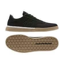 Five Ten Sleuth Flat Shoe - Men&#39;s Core Black / Core Black / Gum M2 11.5
