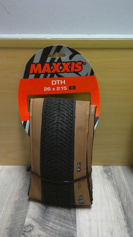 Maxxis DTH Tire - 26 x 2.15, Clincher, Folding, Black/Dark Tan, EXO