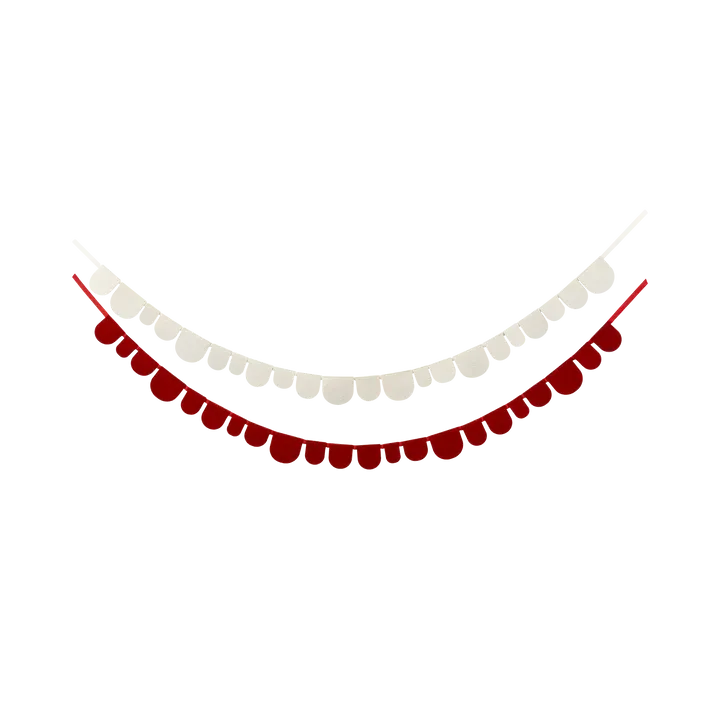 Red and Cream Scalloped Felt Banner Set