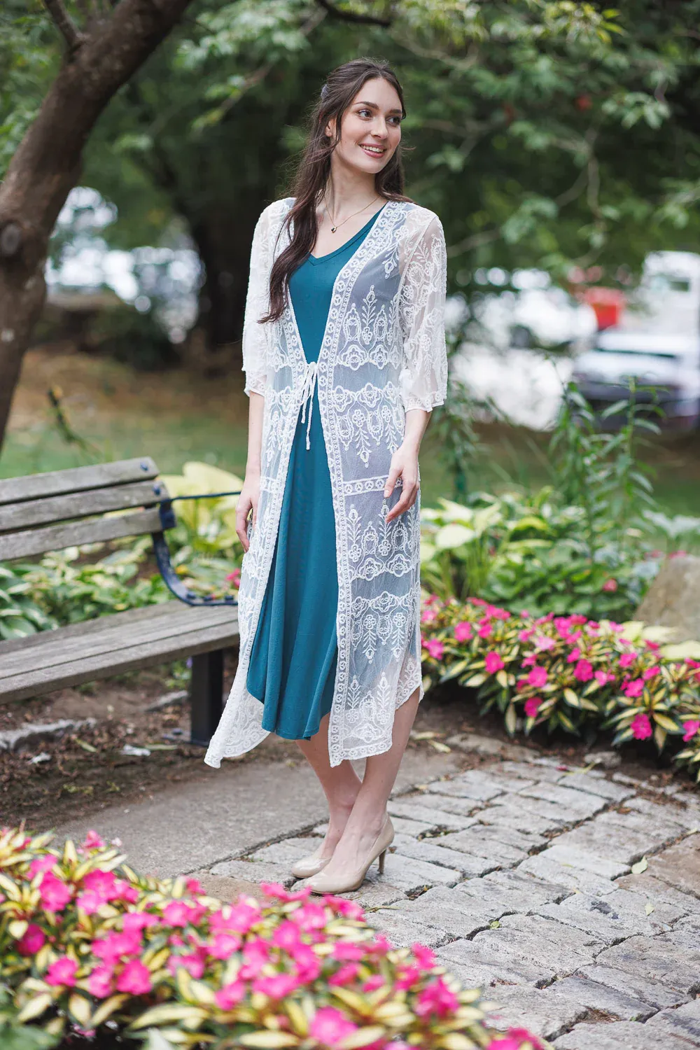 PAPILLON Emroidered Floral Kimono
