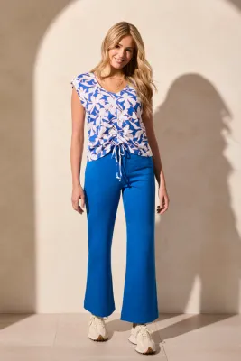 TRIBAL Sleeveless v-Neck Printed Top