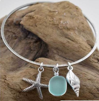 WHITE LOTUS DESIGN Pewter Bangle