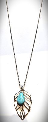 WHITE LOTUS DESIGN Aqua Chalcedony w/ Leaf Necklace