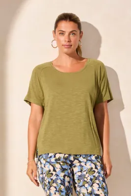 TRIBAL Crew Neck w/Back Shirring Top