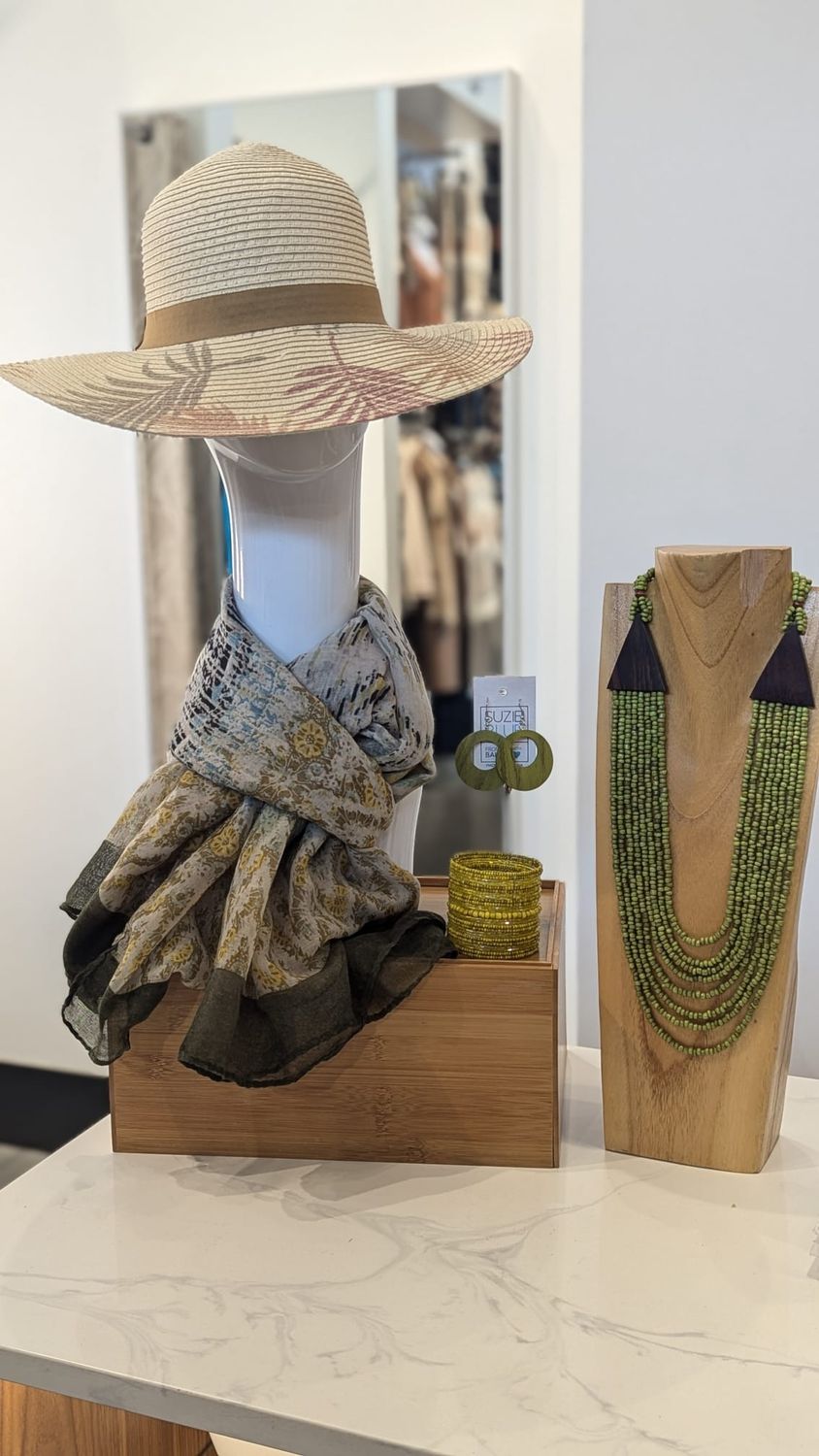 CANADIAN HAT Floppy Hat w/Print, Color: Natural