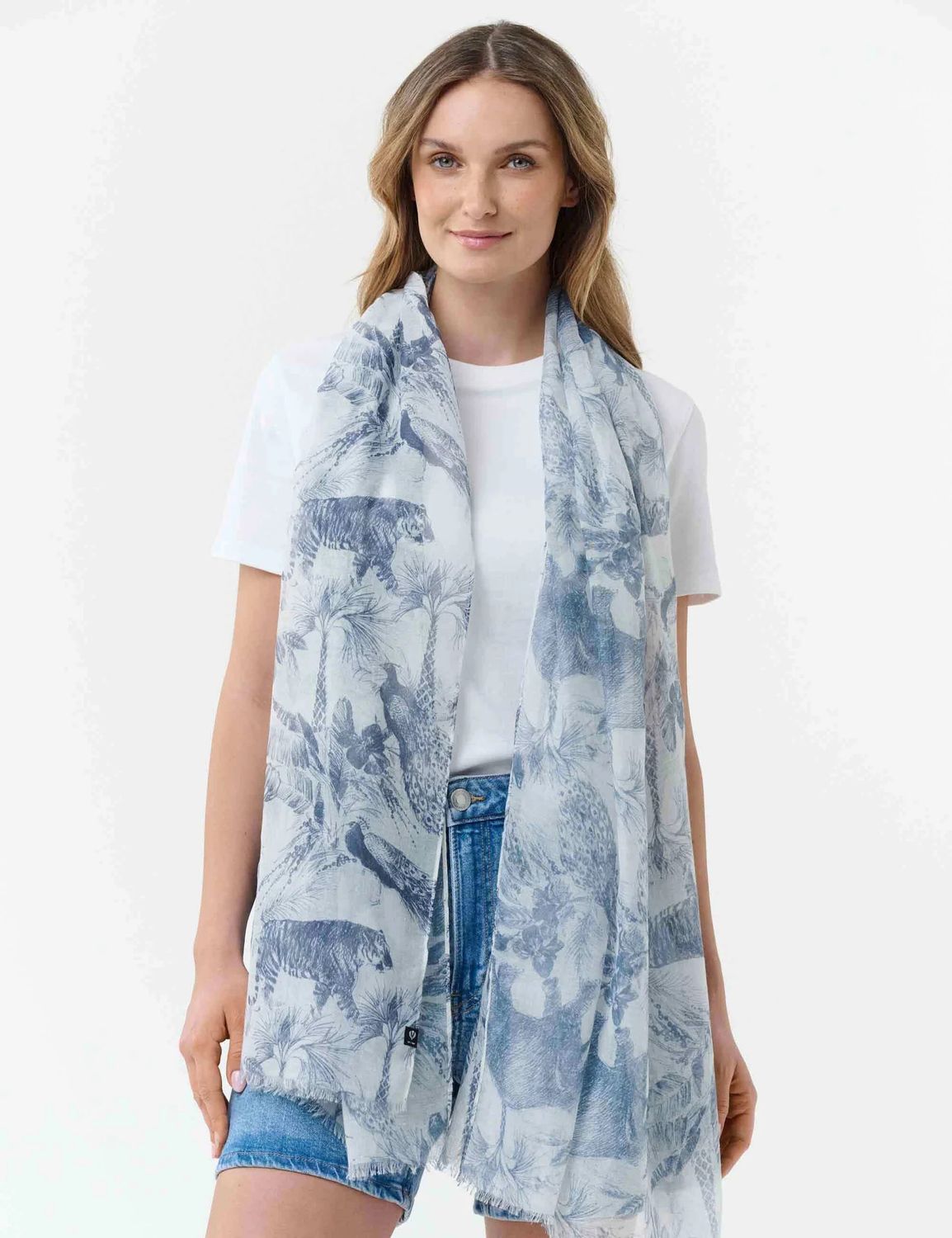FRAAS Sustainable Wild Animal Scarf Poppy Seed