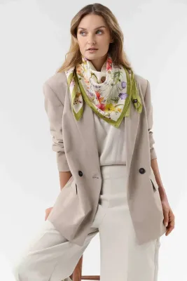 FRAAS Cottage Floral 100% Silk Square