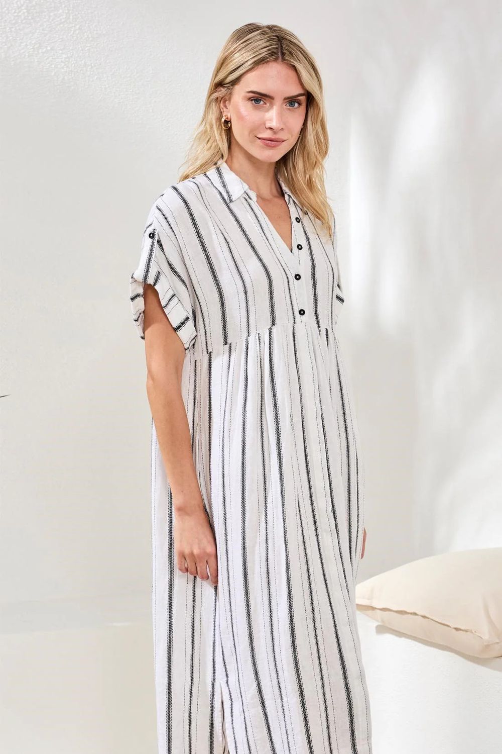 TRIBAL Flowy Shirt Dress w/Slit &amp; Hidden PLacket, Color: White/Black, Size: XS
