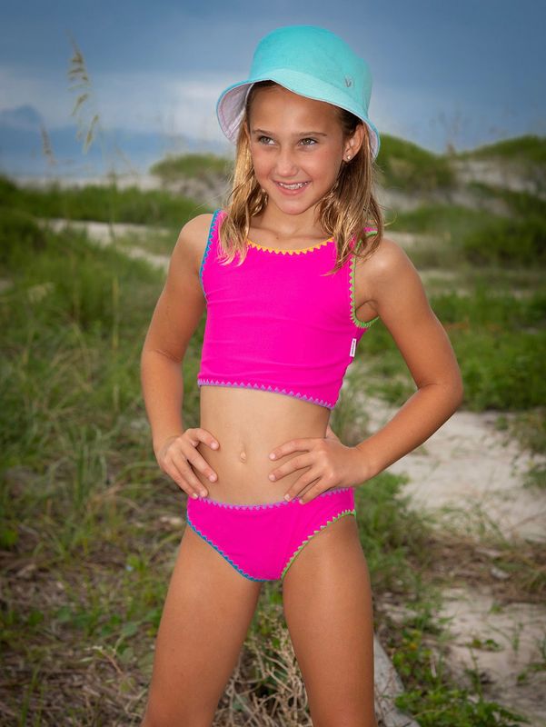 aasiya bikini w rainbow