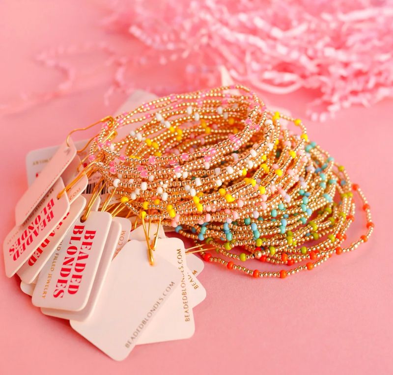 dainty poppi bracelet