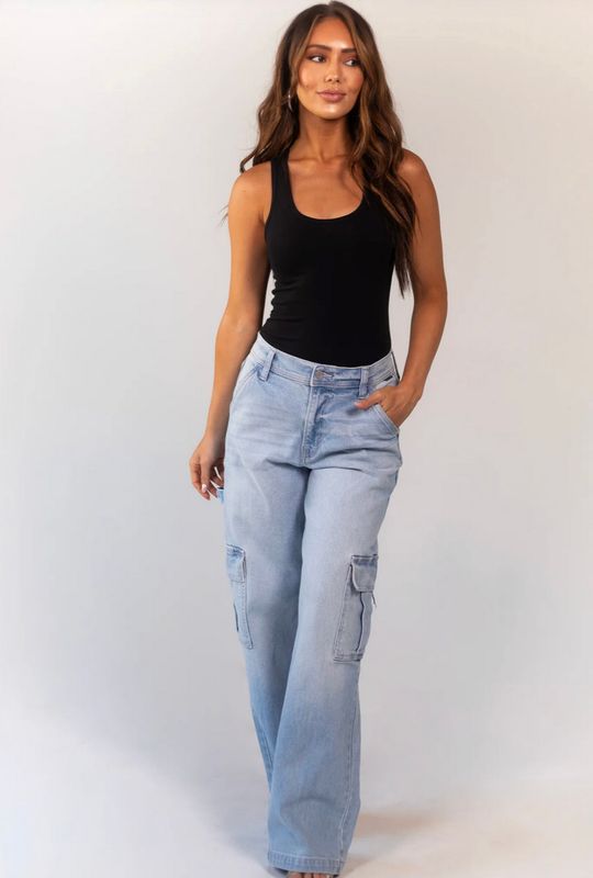 90s baggy jean w/ cargo detail