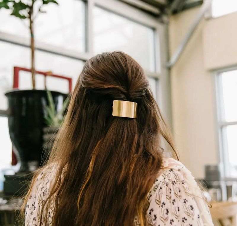 gold bar hairclip