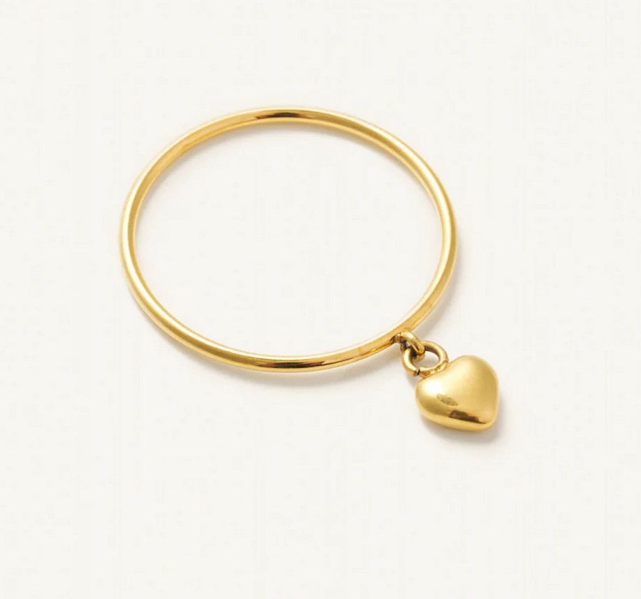 amore heart charm ring