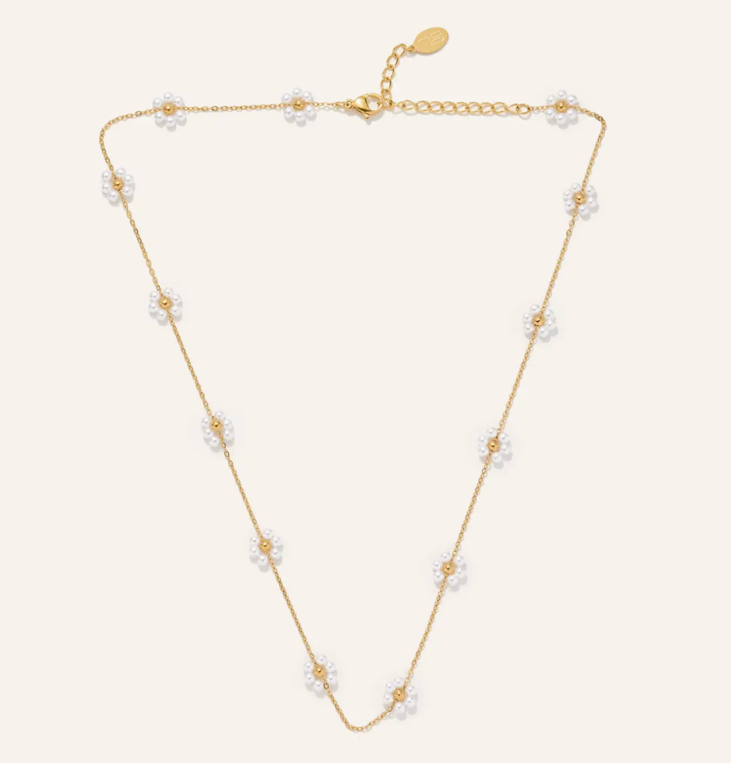 pearl daisy necklace