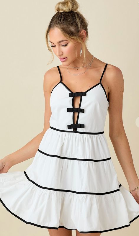 willa tiered dress- white/black
