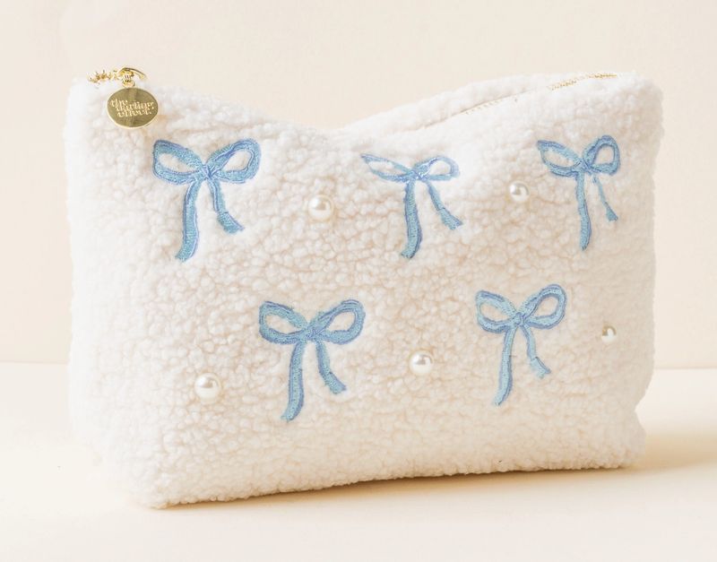 teddy pouch