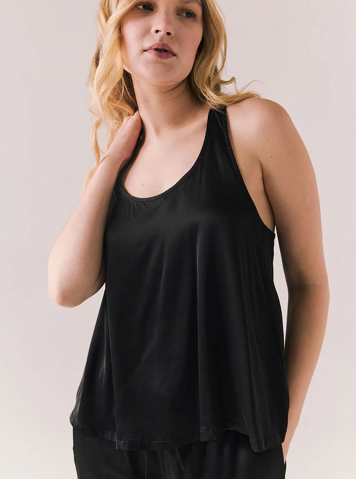rory tank- true black
