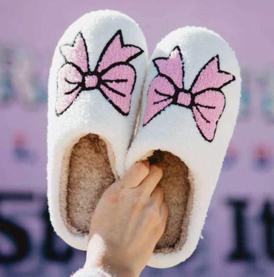 pink coquette bow slippers