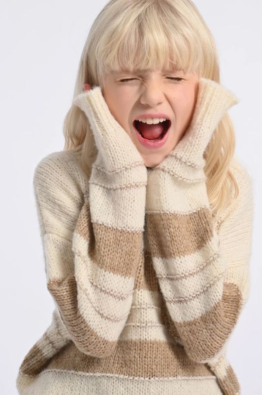 stripe knit sweater- beige/off white