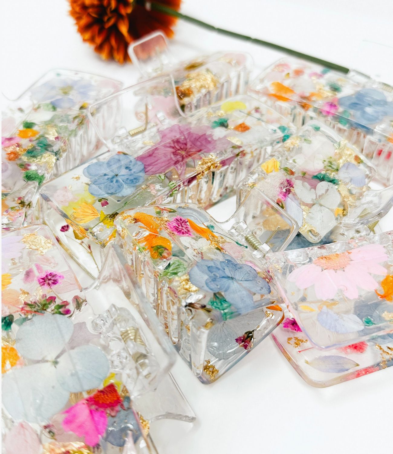 dried flower claw clip