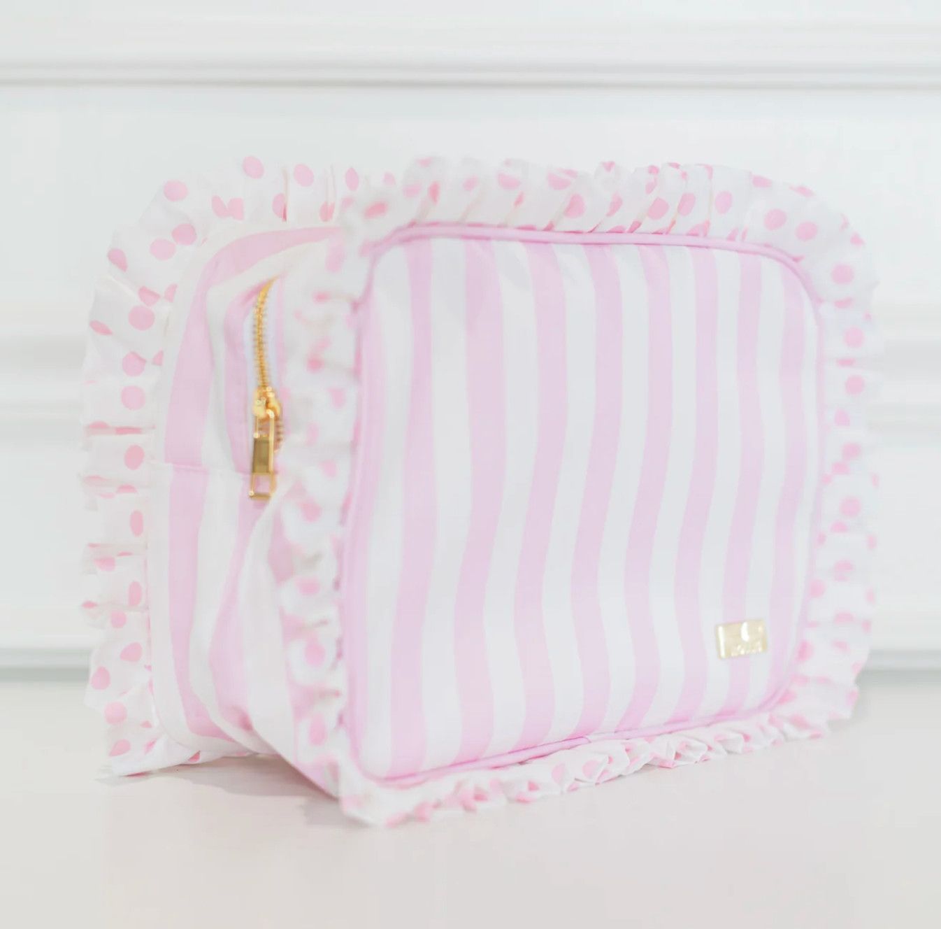 polka dot ruffle pouch