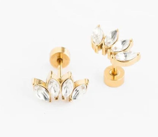 diamond crawler studs