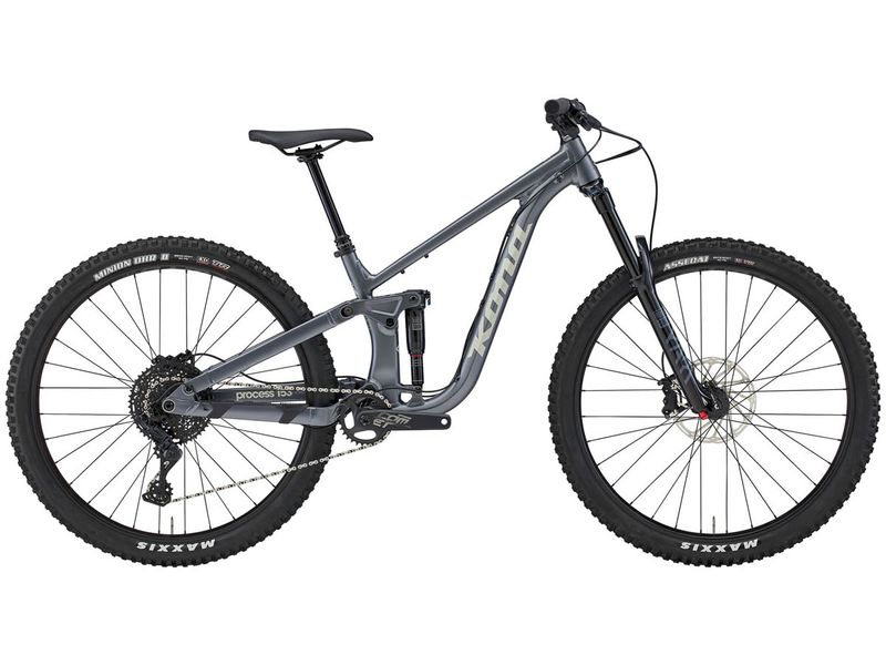 Kona Process 153/Satin Metallic Charcoal/Medium
