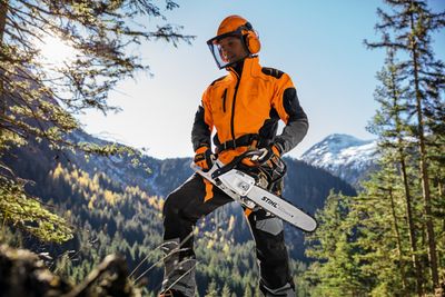 Chainsaws