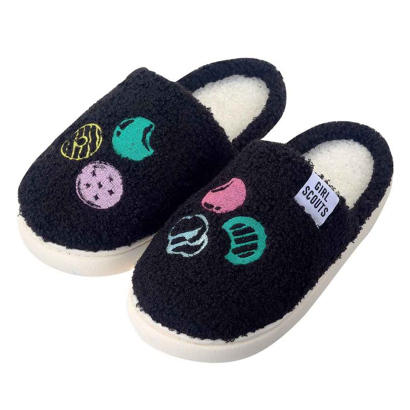 Cookie Dots Lounge Slippers