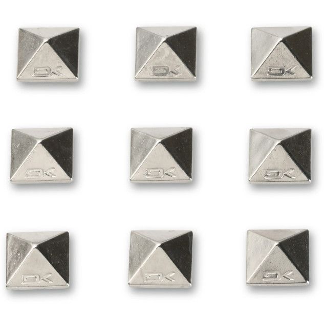 DAKINE Pyramid Studs, Color: Chrome
