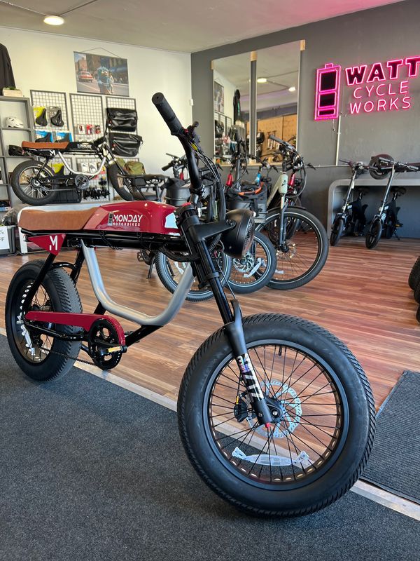 Monday Motorbikes ANZA 1KW SR
