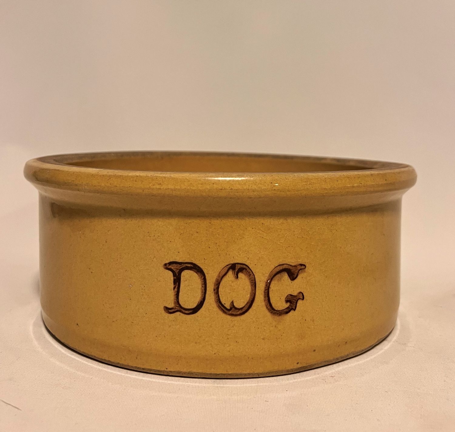 DOG BOWL LARGE 10 1/4"