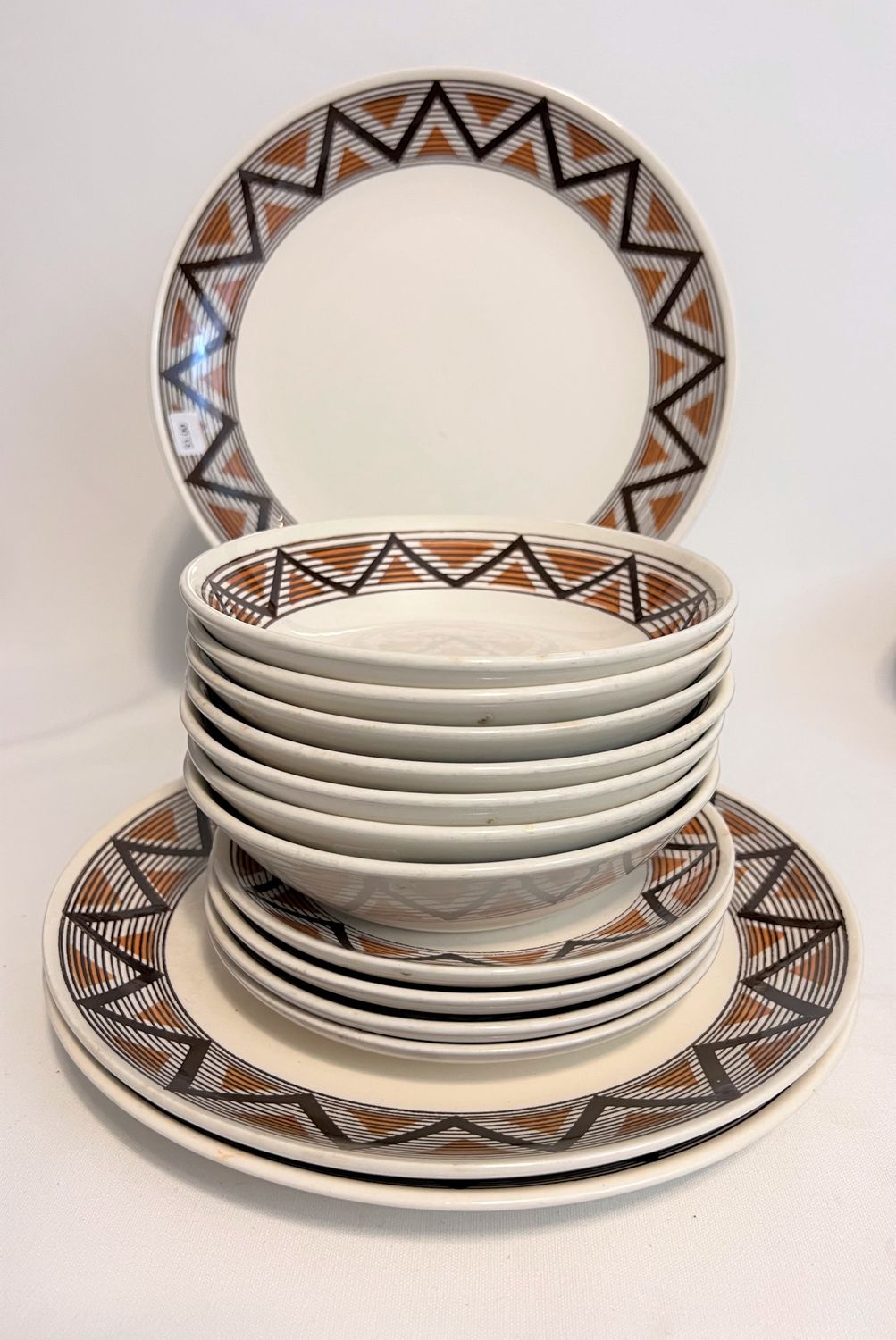 NAVAJO DISHWARE SET
