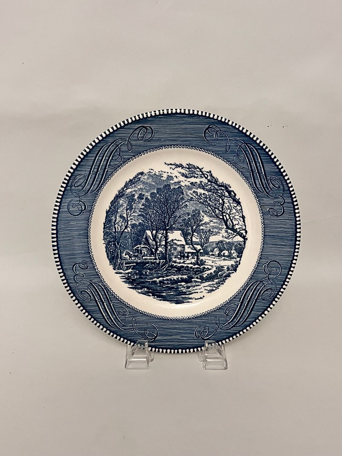 CURRIER &amp; IVES DINNER PLATE 10"