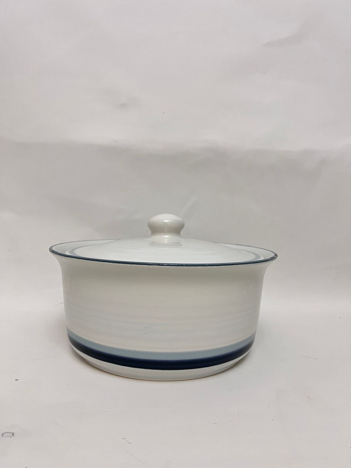 SKY CASSEROLE ROUND WITH LID 2qt   9"