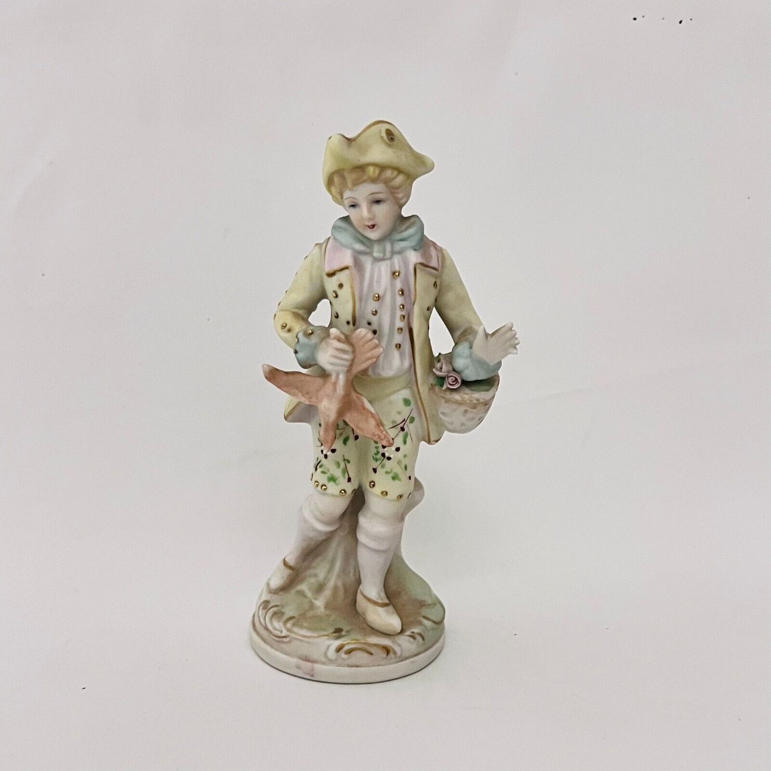 COLONIAL MAN FIGURINE 7"