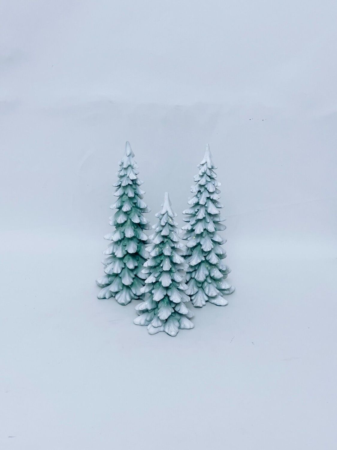 WINTERGREEN PINES SET OF 3