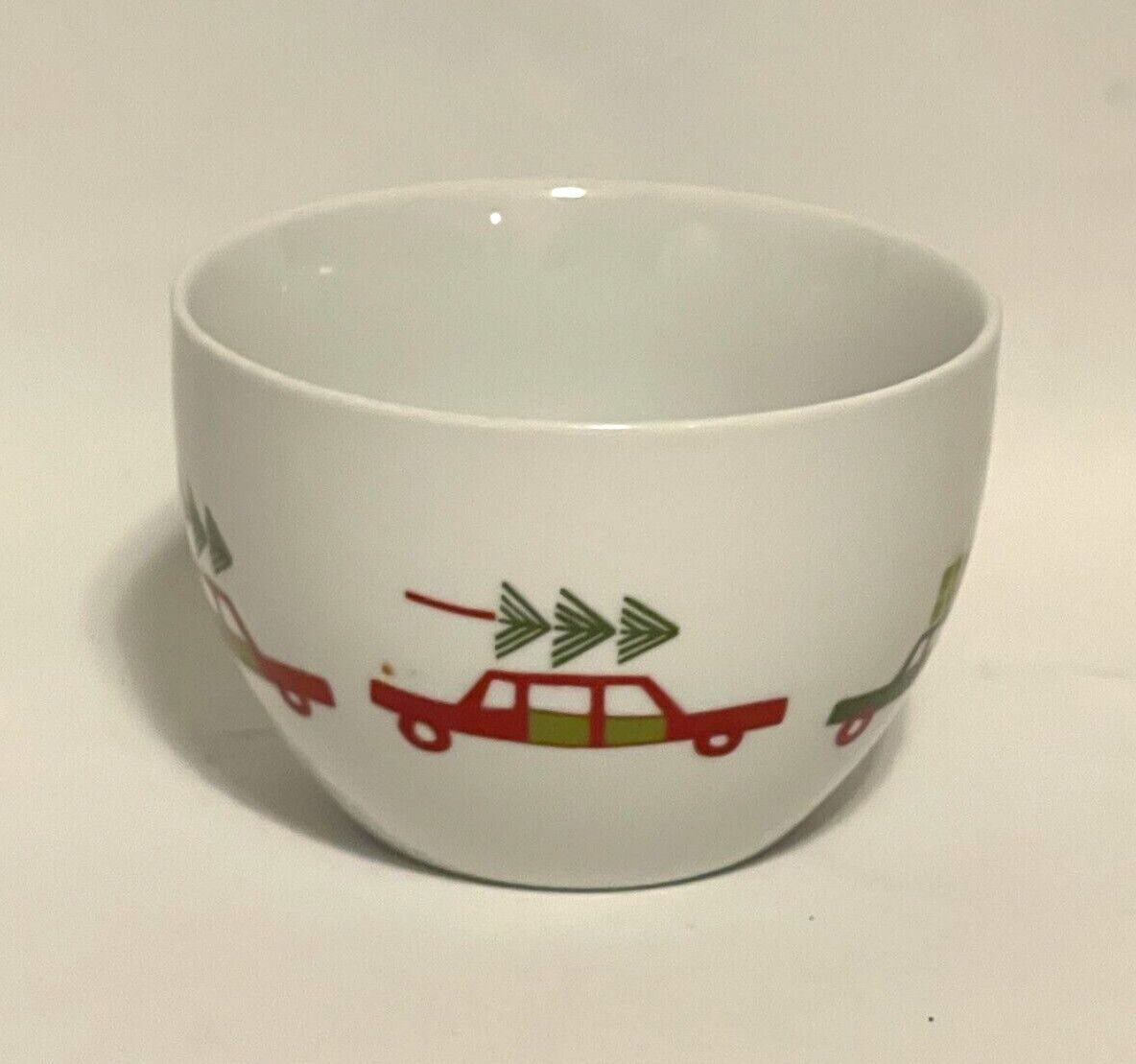 YULE TOWN BOWL 4 3/8" CARS
