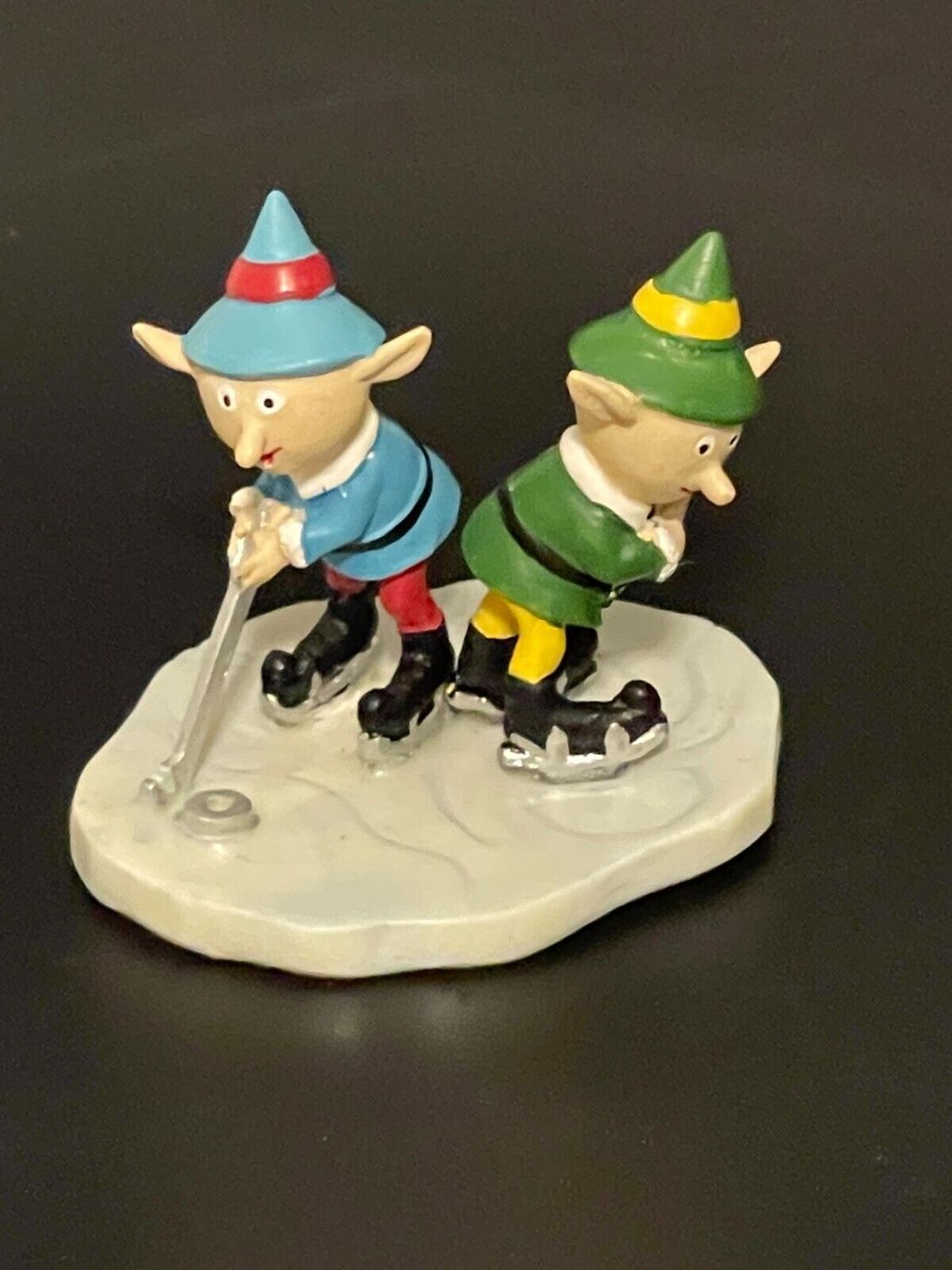 HOCKEY ELVES RUDOLPH VILLAGE