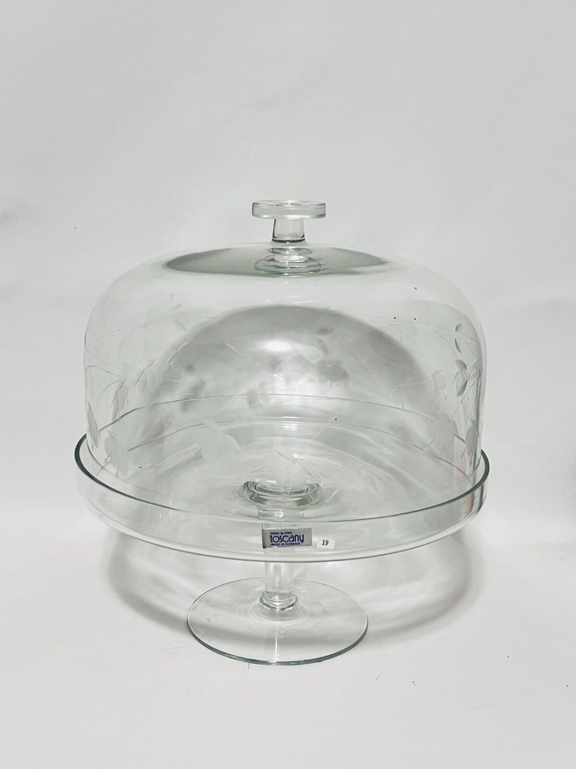 ENCORE PEDESTAL CAKE PLATE WITH DOME