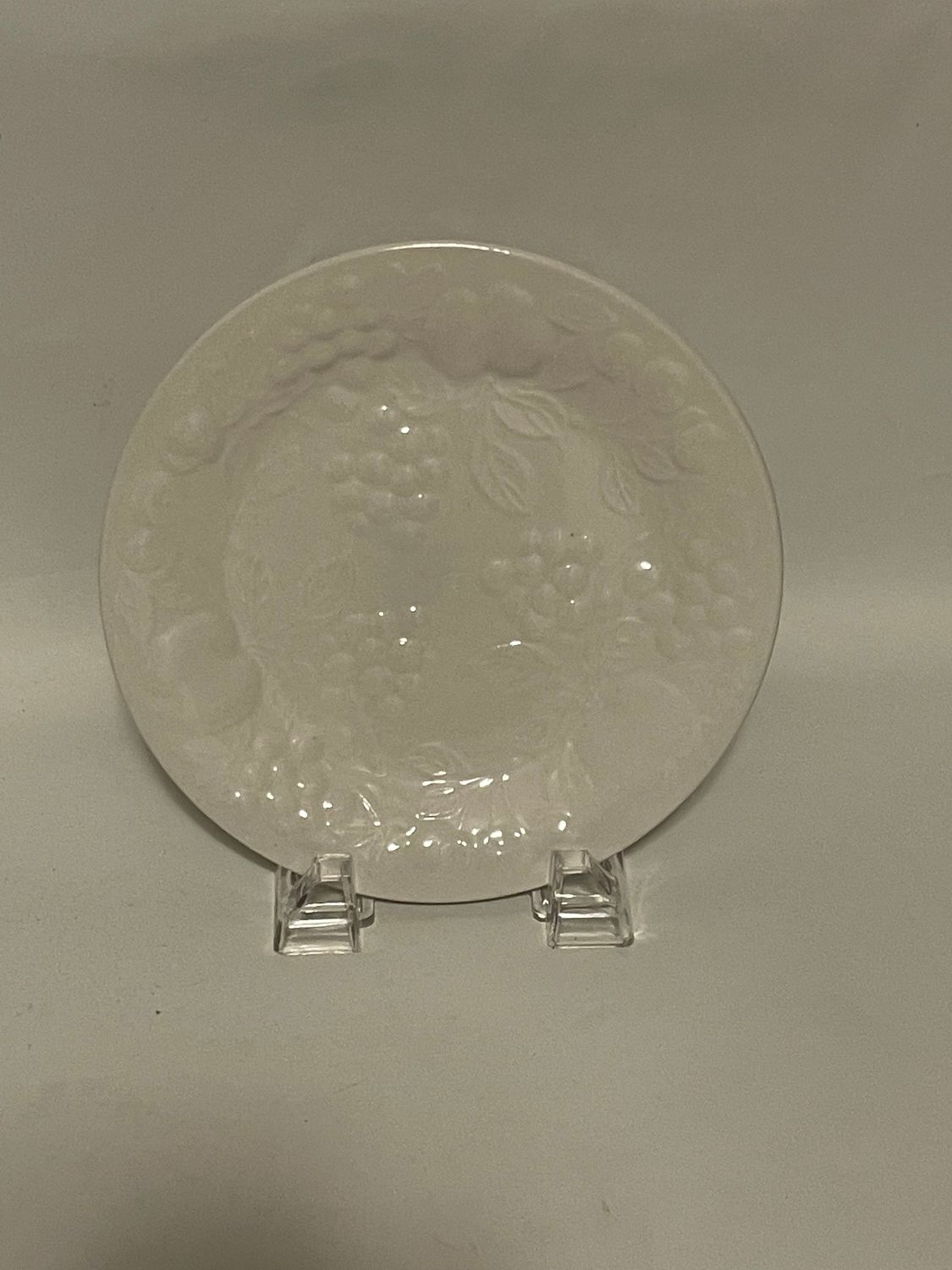 FLOURISH SALAD PLATE 7 7/8"