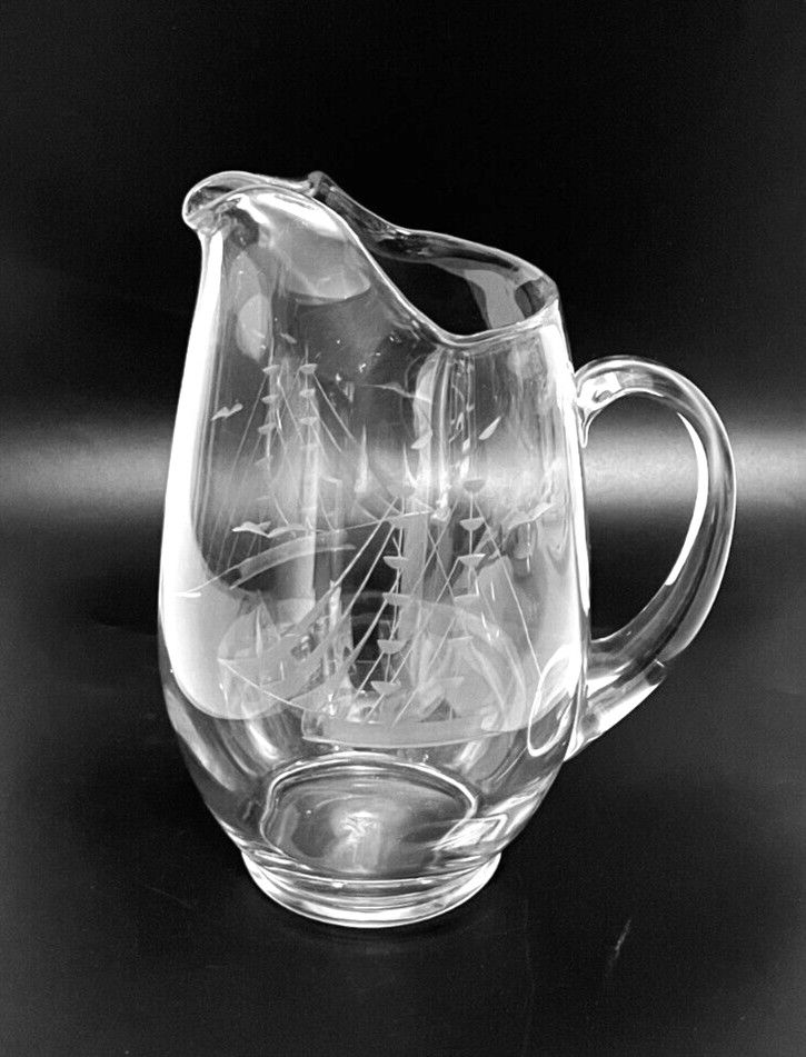 CLIPPER COLLECTION PITCHER 9" 56oz