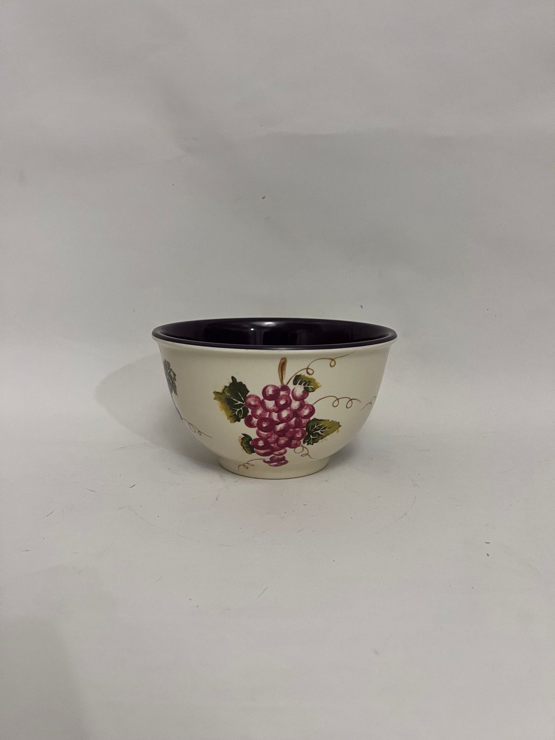 CABERNET MELAMINE BOWL  8 5/8"