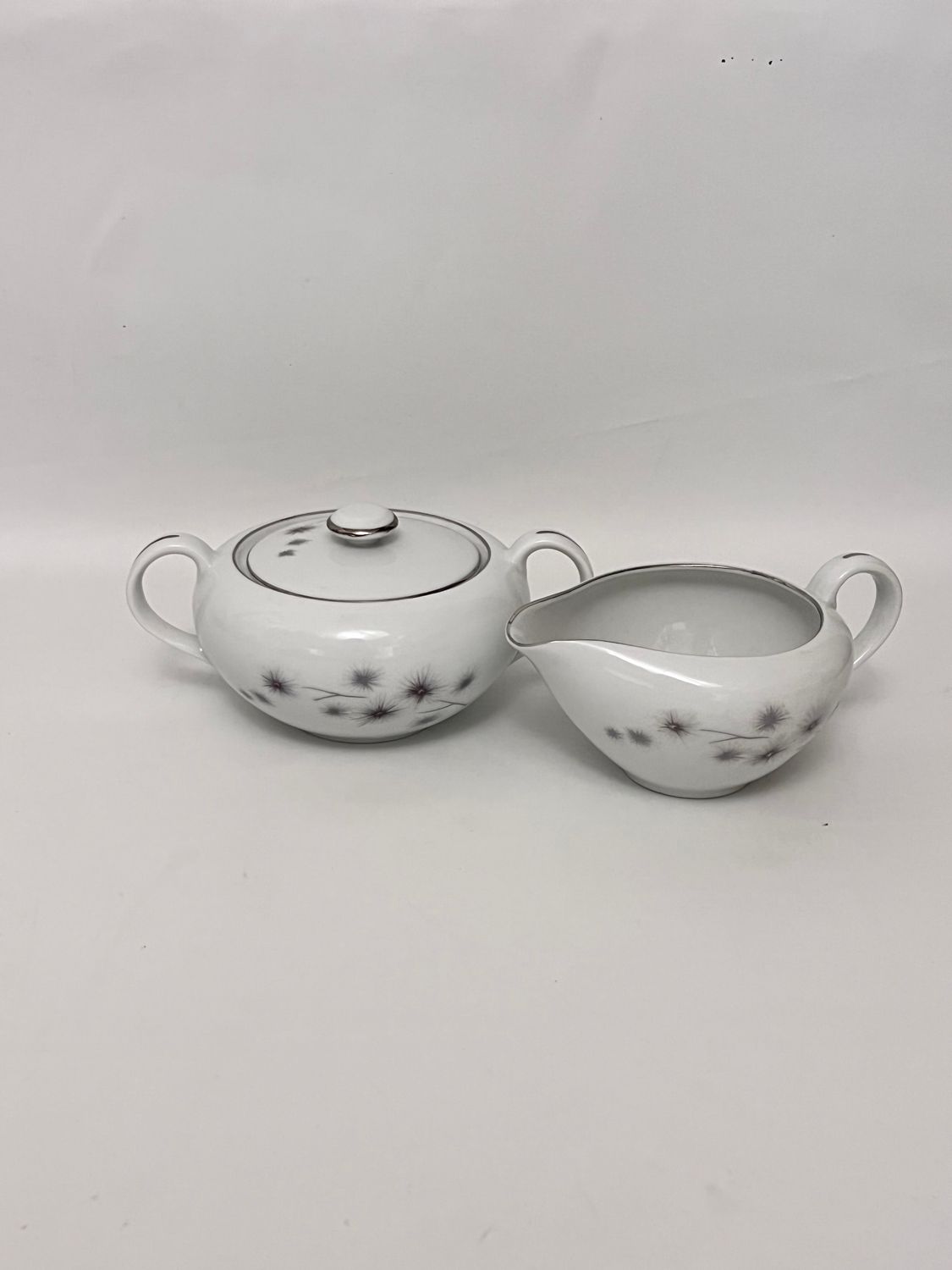 PLATINUM STAR BURST SUGAR AND CREAMER SET