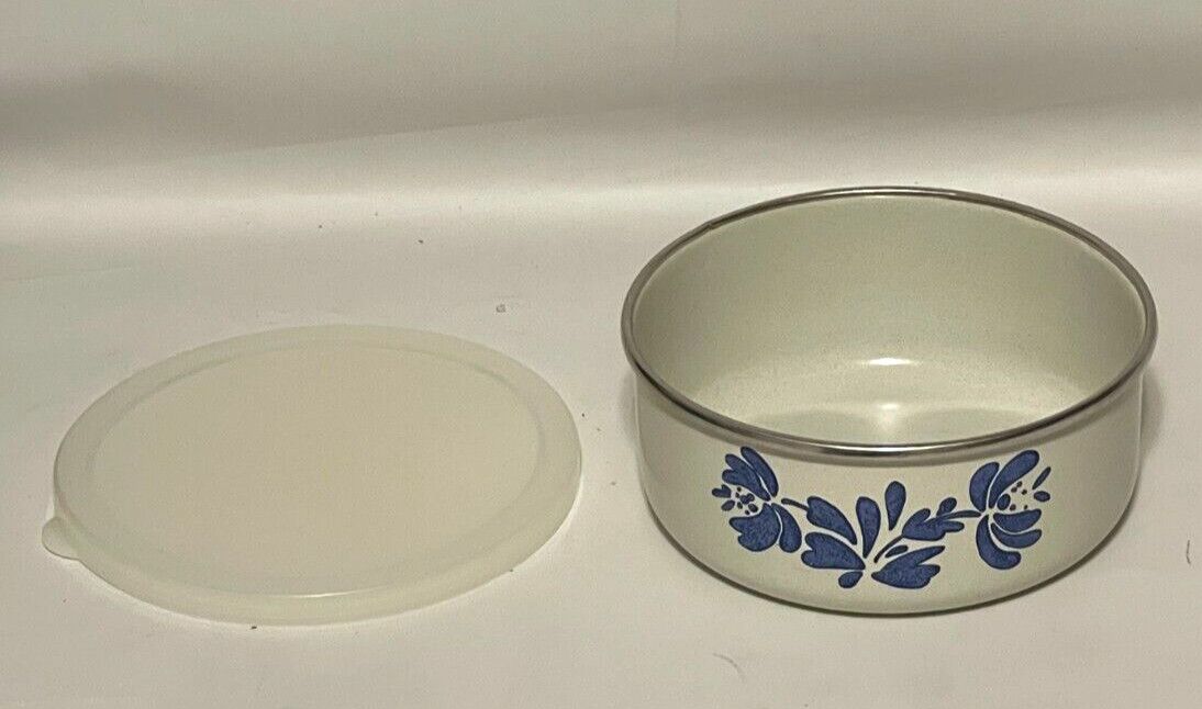 YORKTOWNE MIXING BOWL METAL 6" W/LID