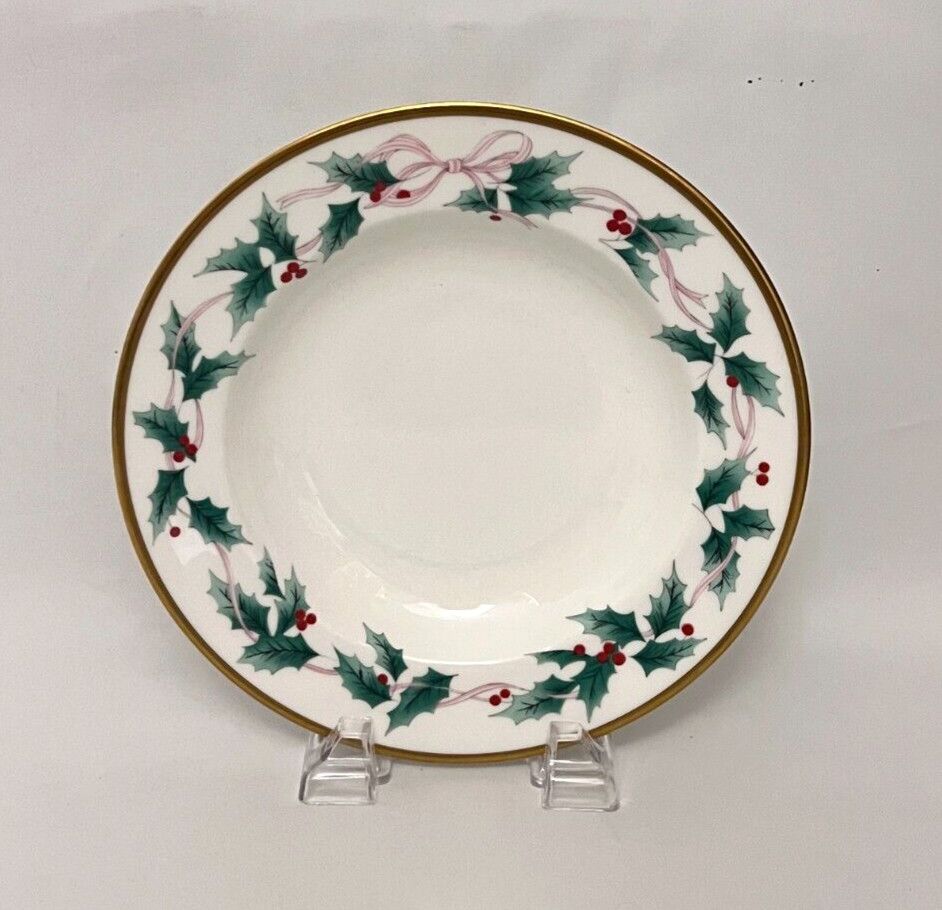 RIBBON HOLLY RIMED SOUP BOWL 8 3/4"