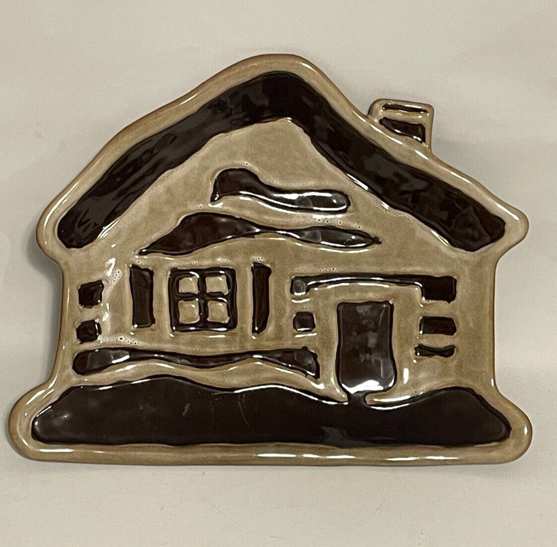 WOODLAND PLATTER CABIN 17 1/2"